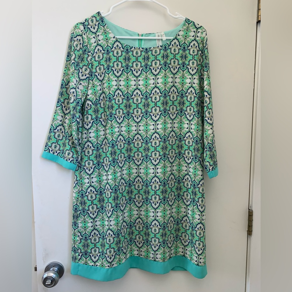 Print long sleeve shift dress